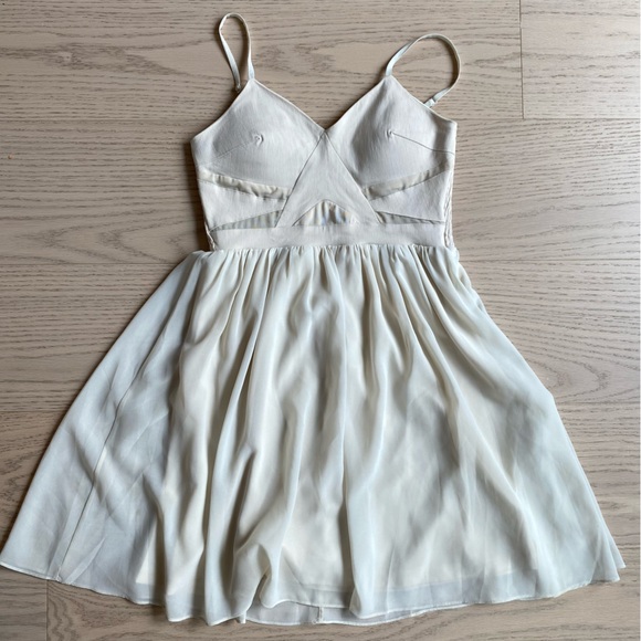 Flowy Mini Dress, Adjustable Straps, Cream, Smocked Back Panel, Women's (US S) - Picture 7 of 9